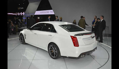 Cadillac 640 hp 200 mph CTS-V 2016 rear 2